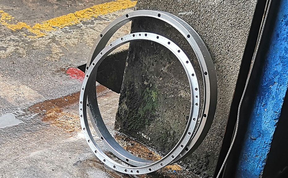 HR500双级活塞推料离心机
